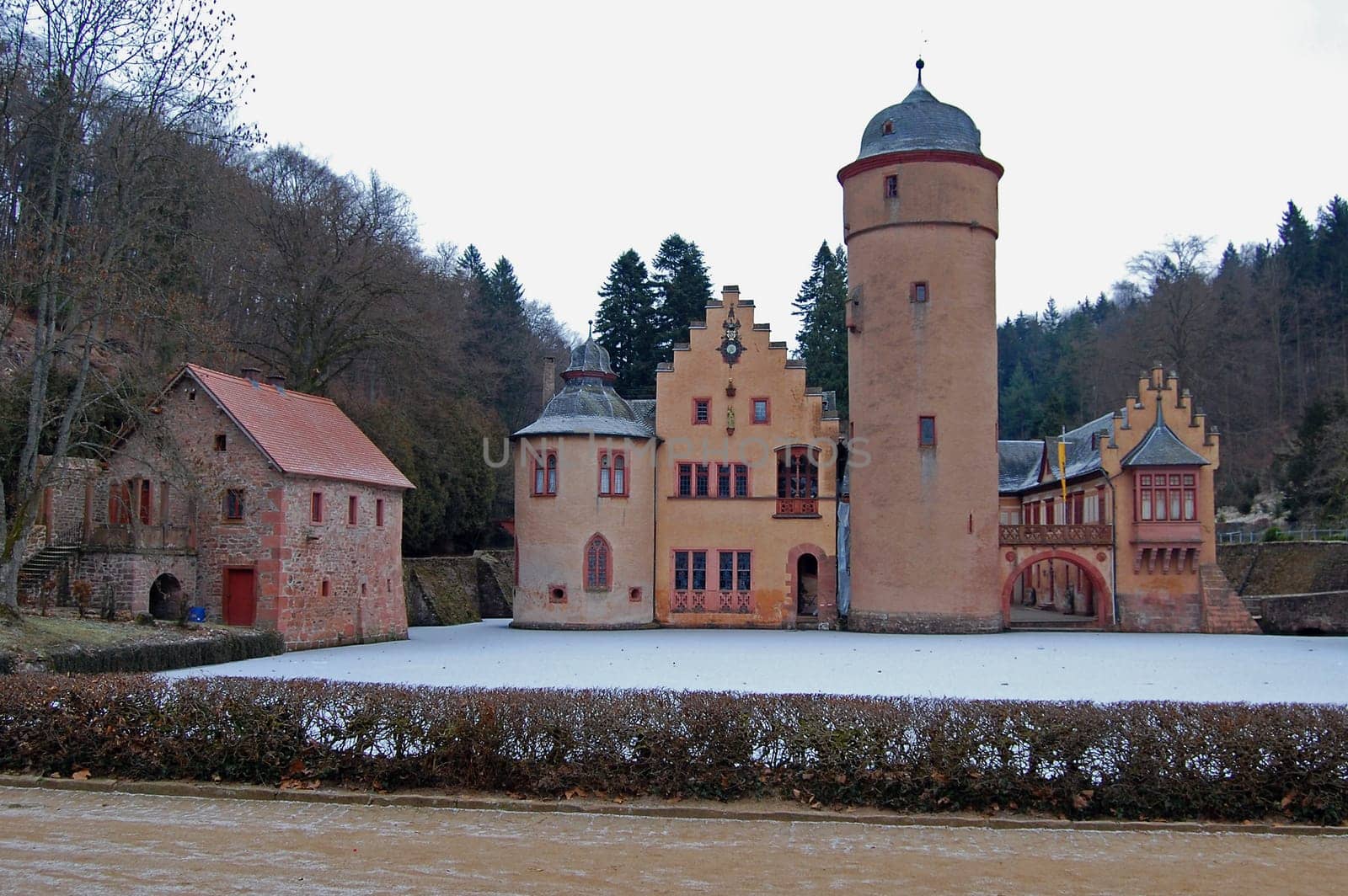 Mespelbrunn moated castle