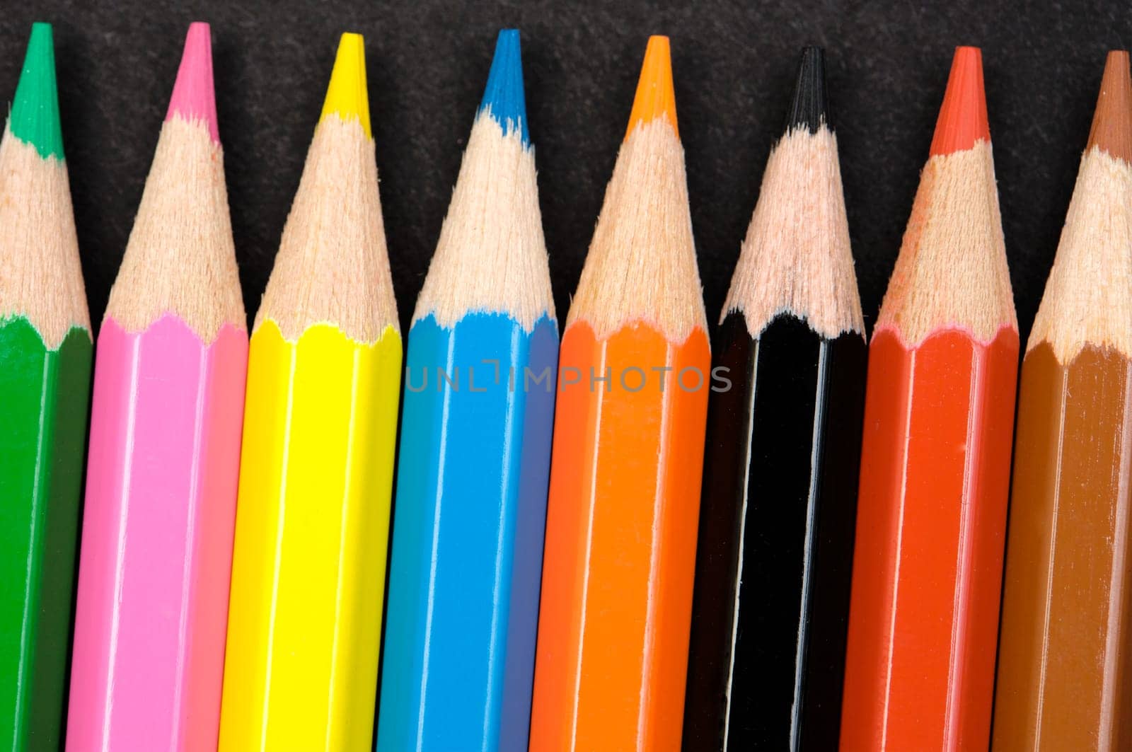 Many pencils colors