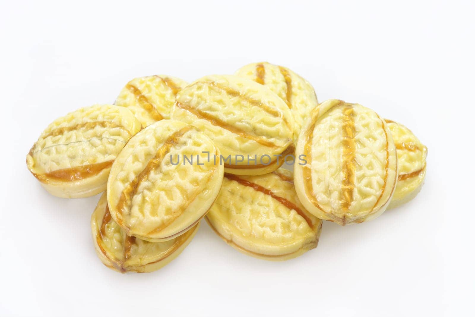 Silk Cracker