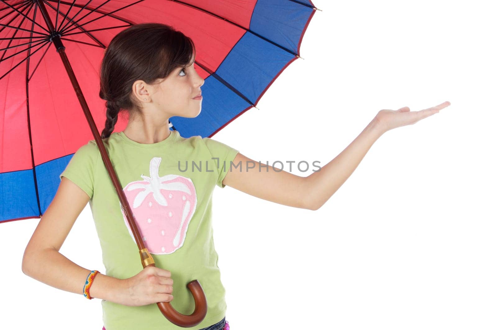 girl whit umbrella