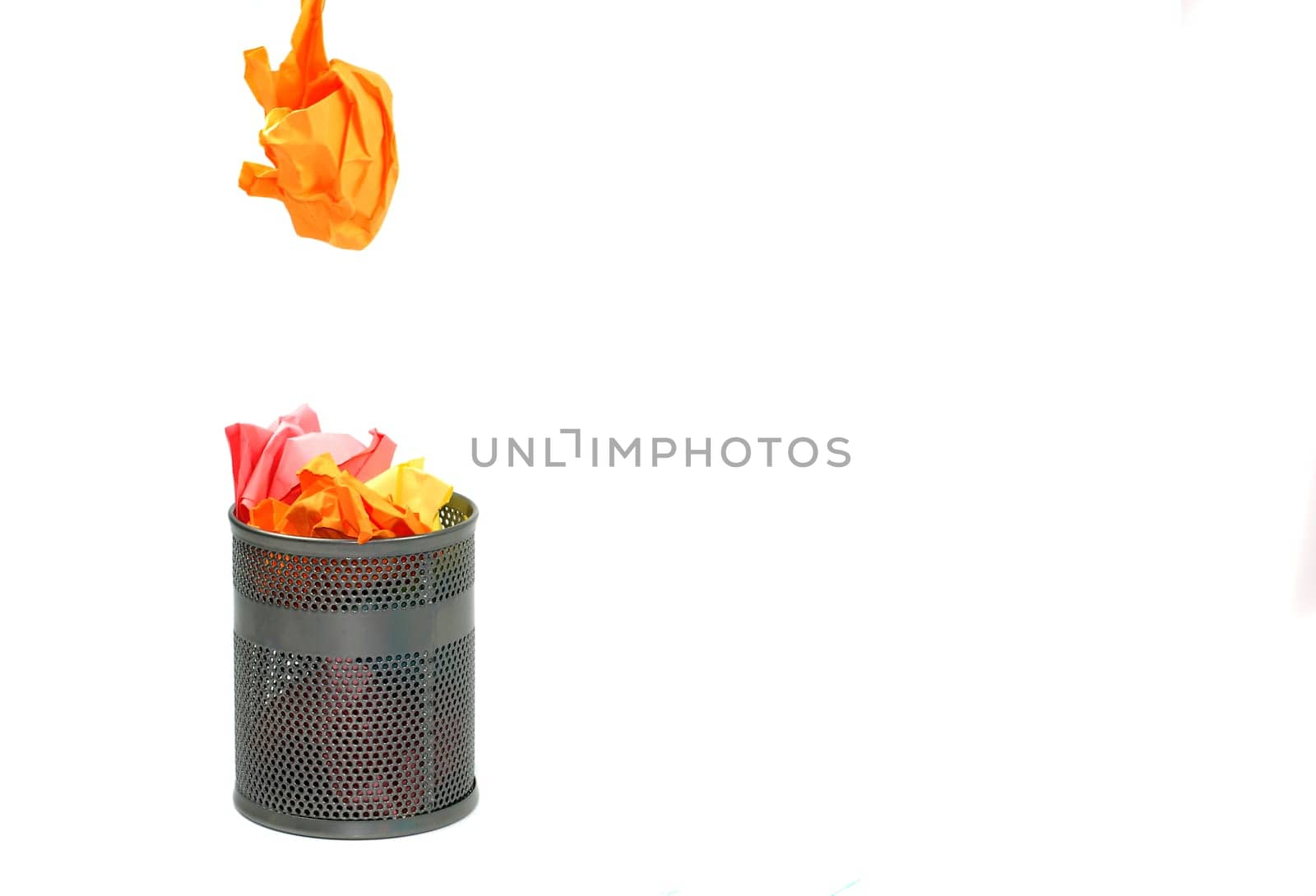 Wastebasket
