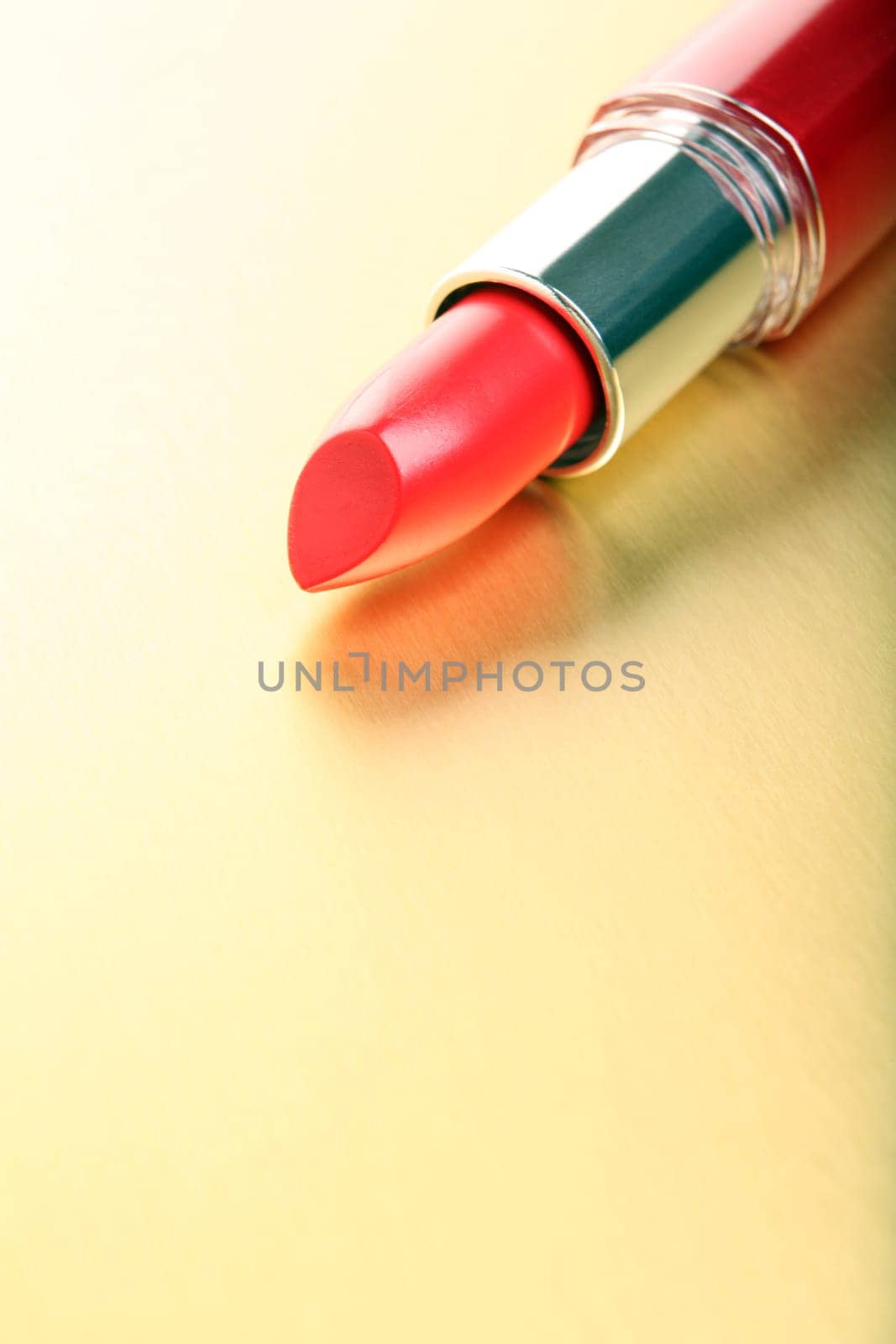 red lipstick