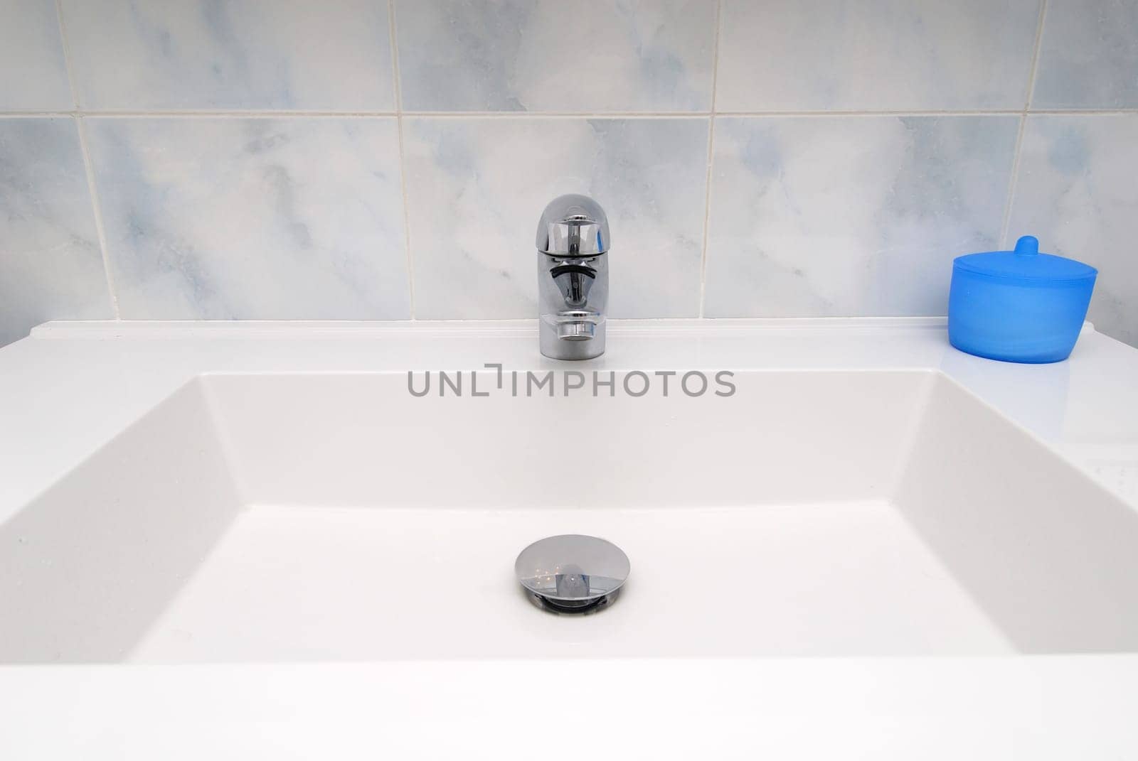 Washbasin 05