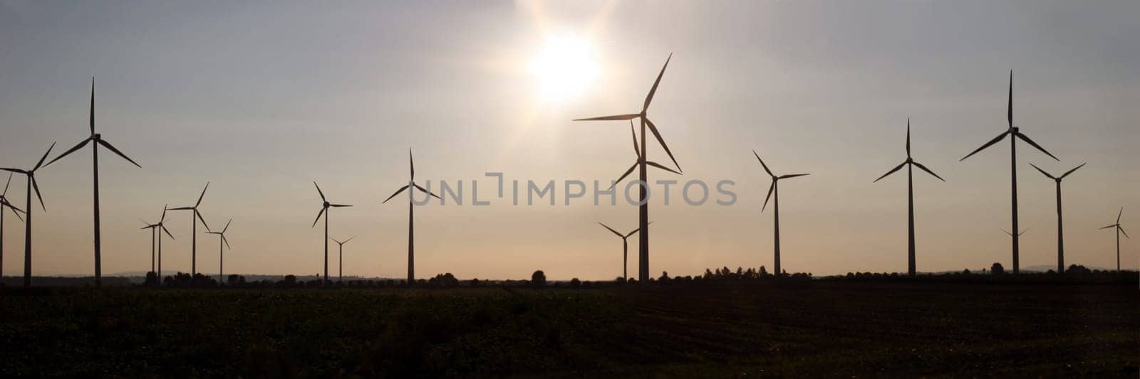 Wind turbines between Quedlinburg and Harz