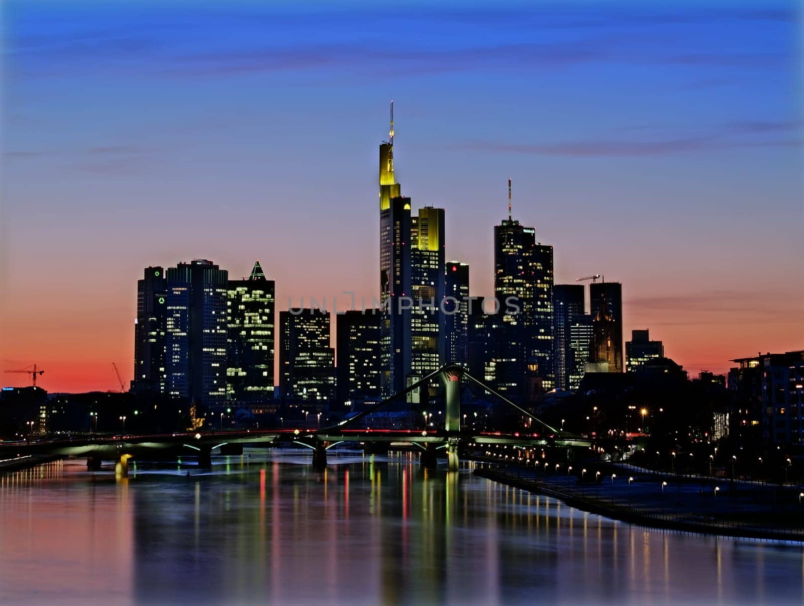 Blue Mainhatten Dusk