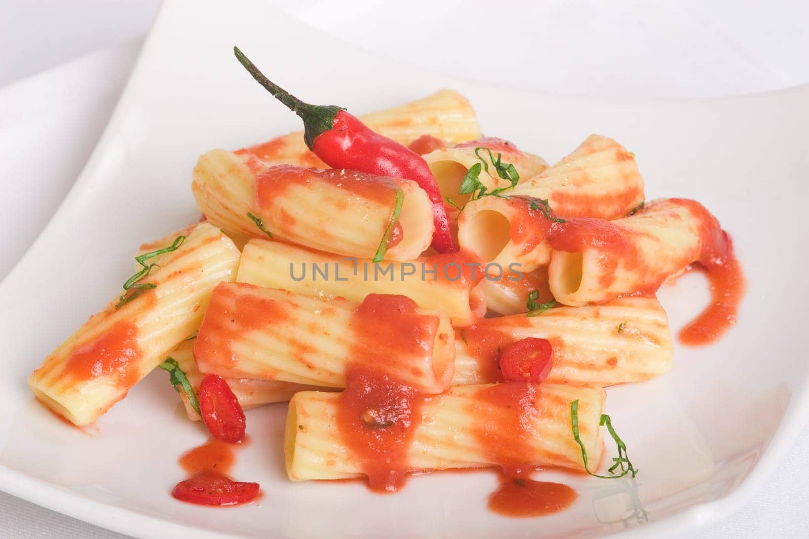 Rigatoni with sauce