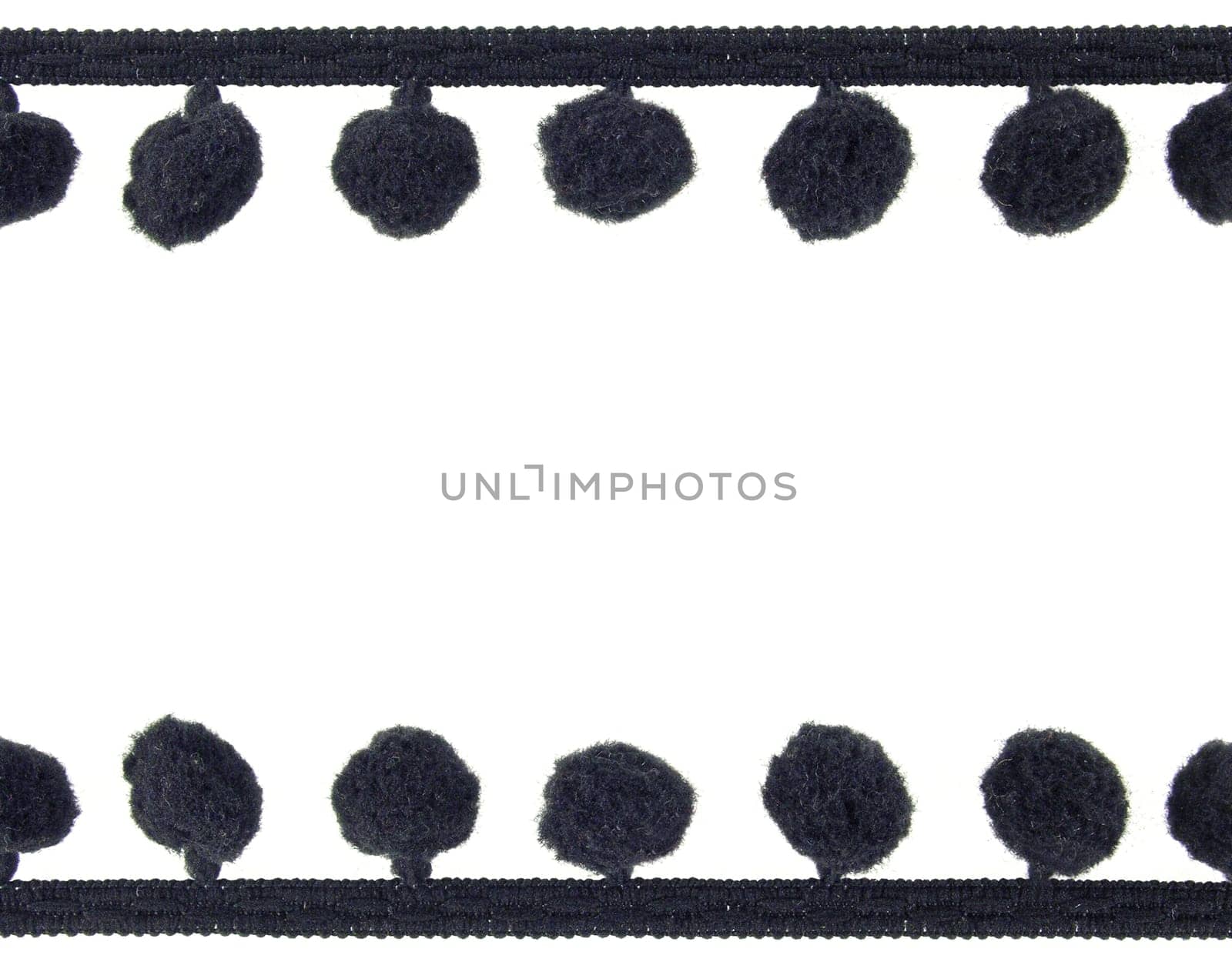 Background pompom border