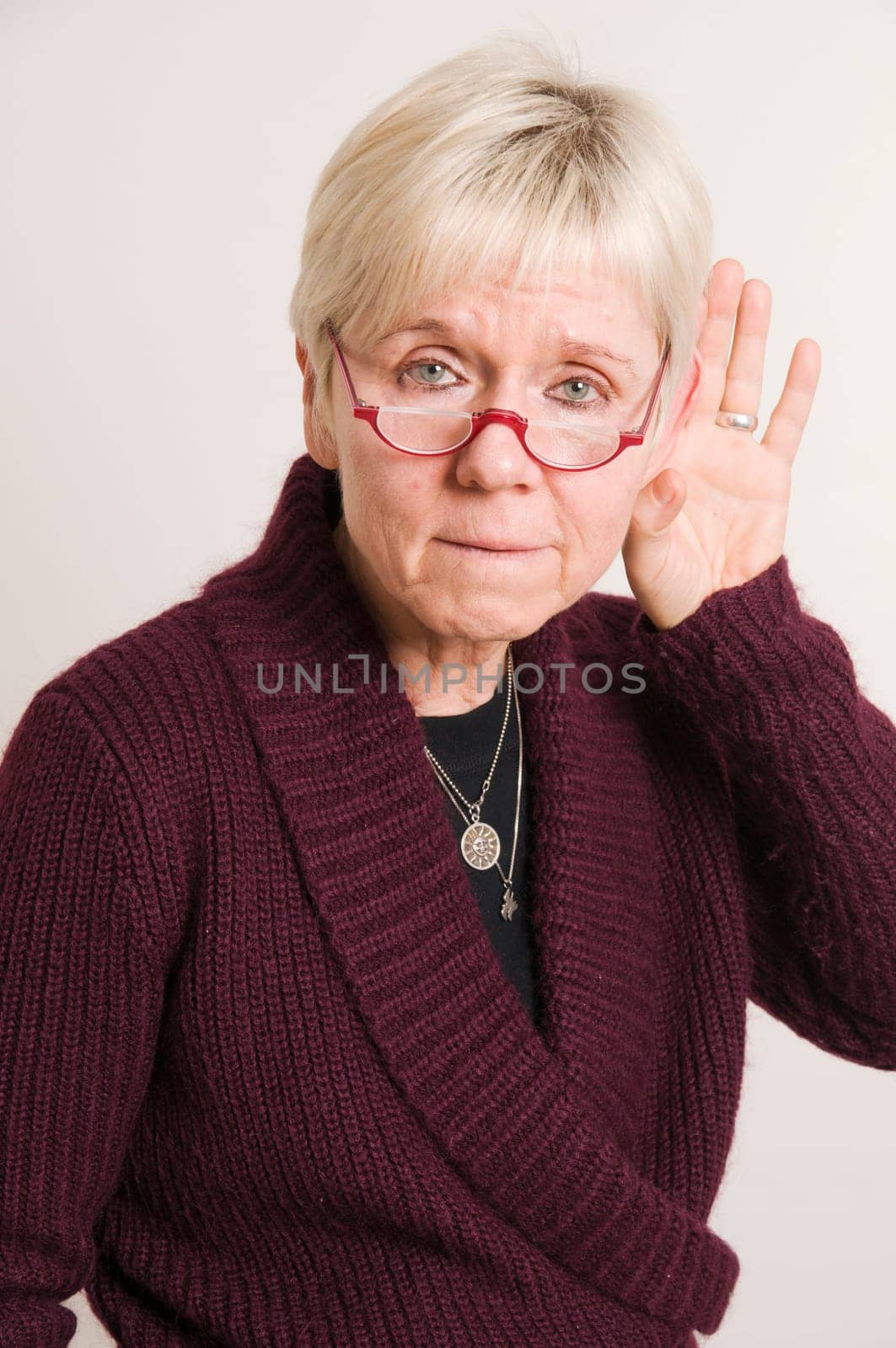 hard of hearing gesture