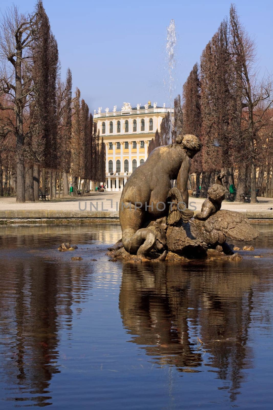 Schönbrunn or Schonbrunn