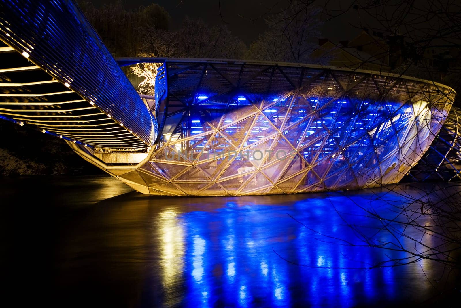 Murinsel Graz Night