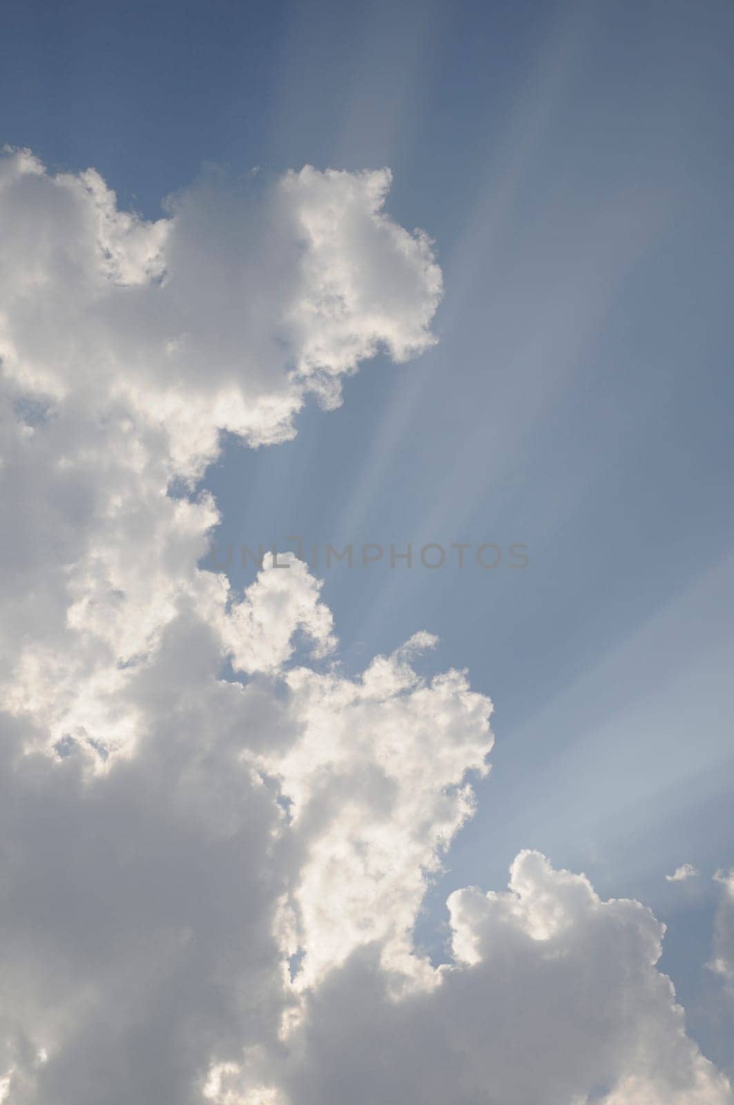 Cloud with sun rays