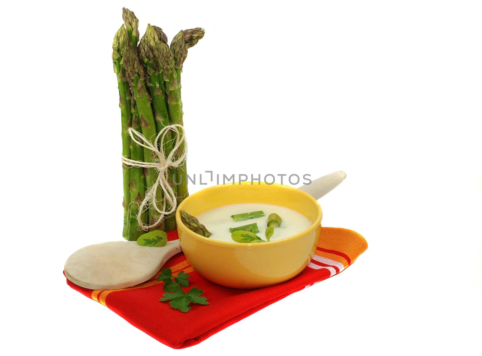 Cream of asparagus soup