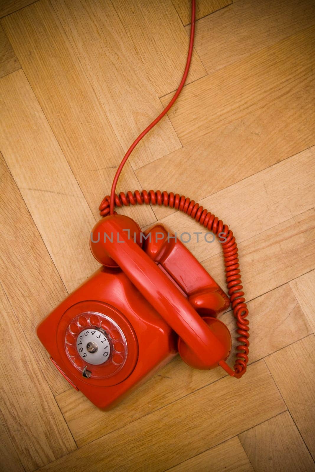 red telephone