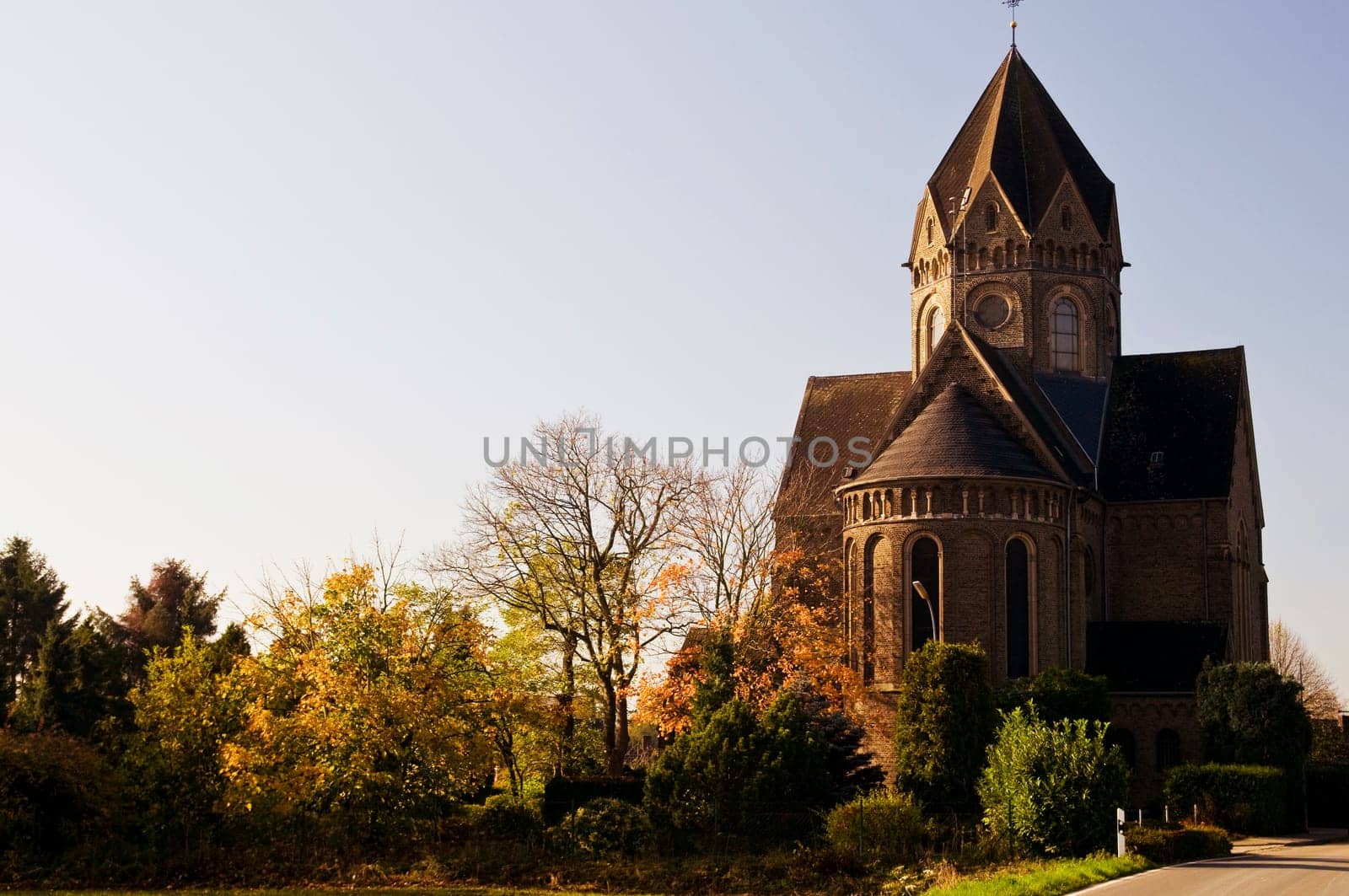 Stenden Church in Autumn