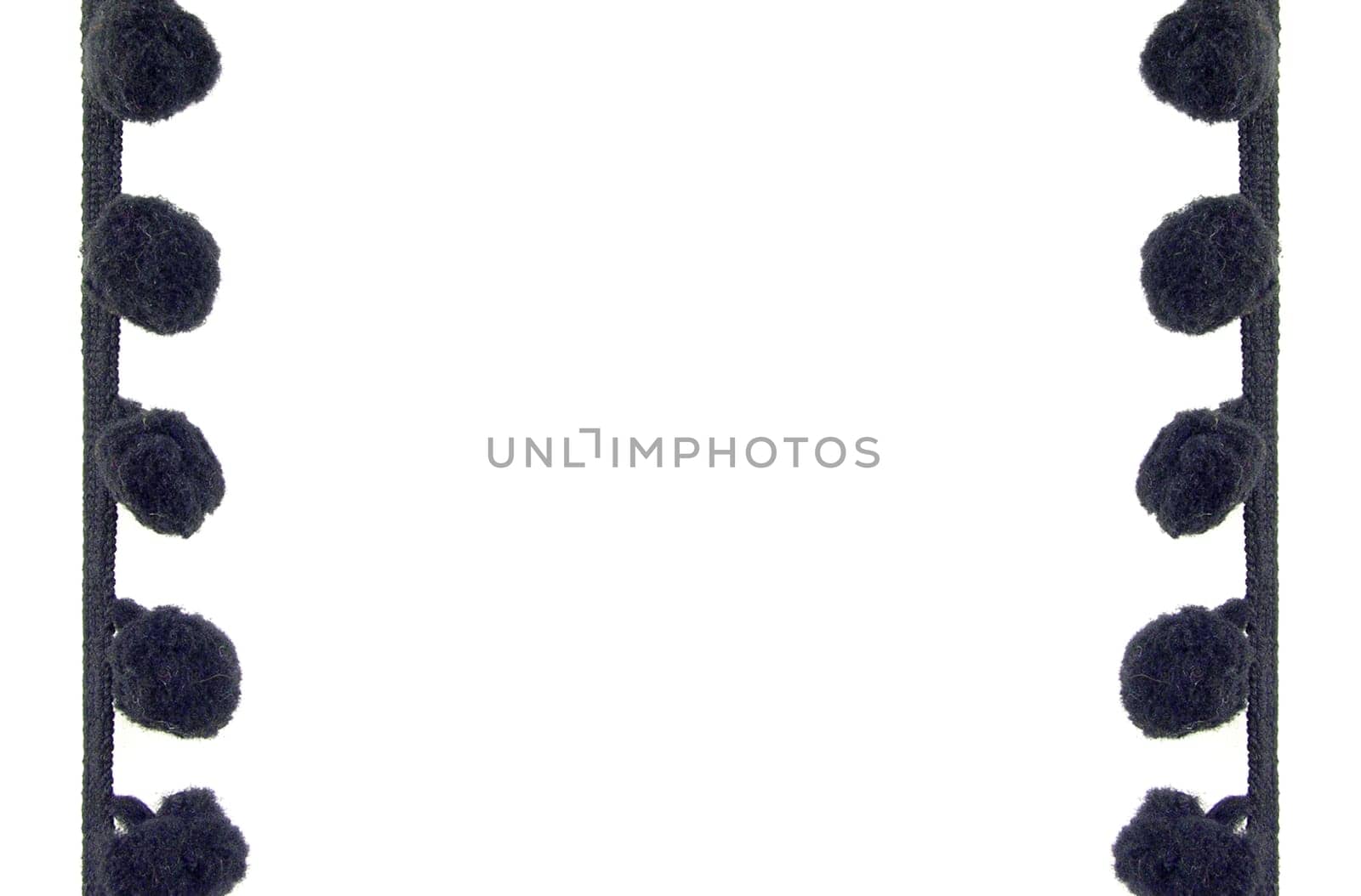 Background pompom border