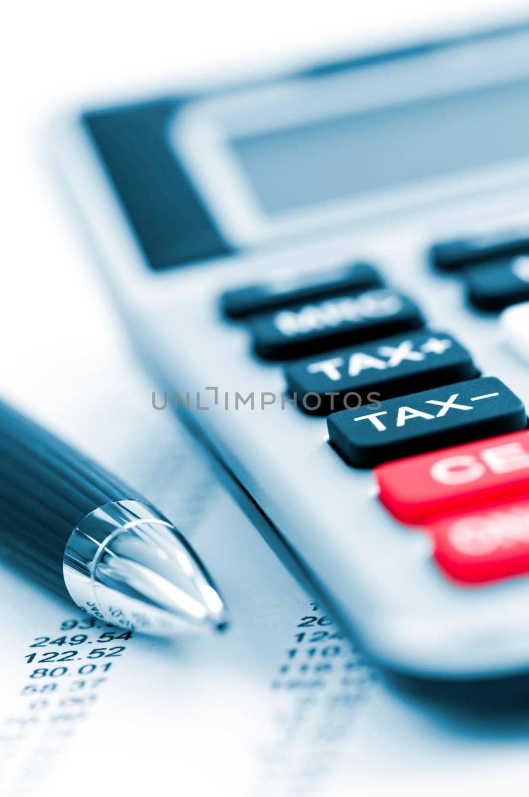 Tax calculator and pen