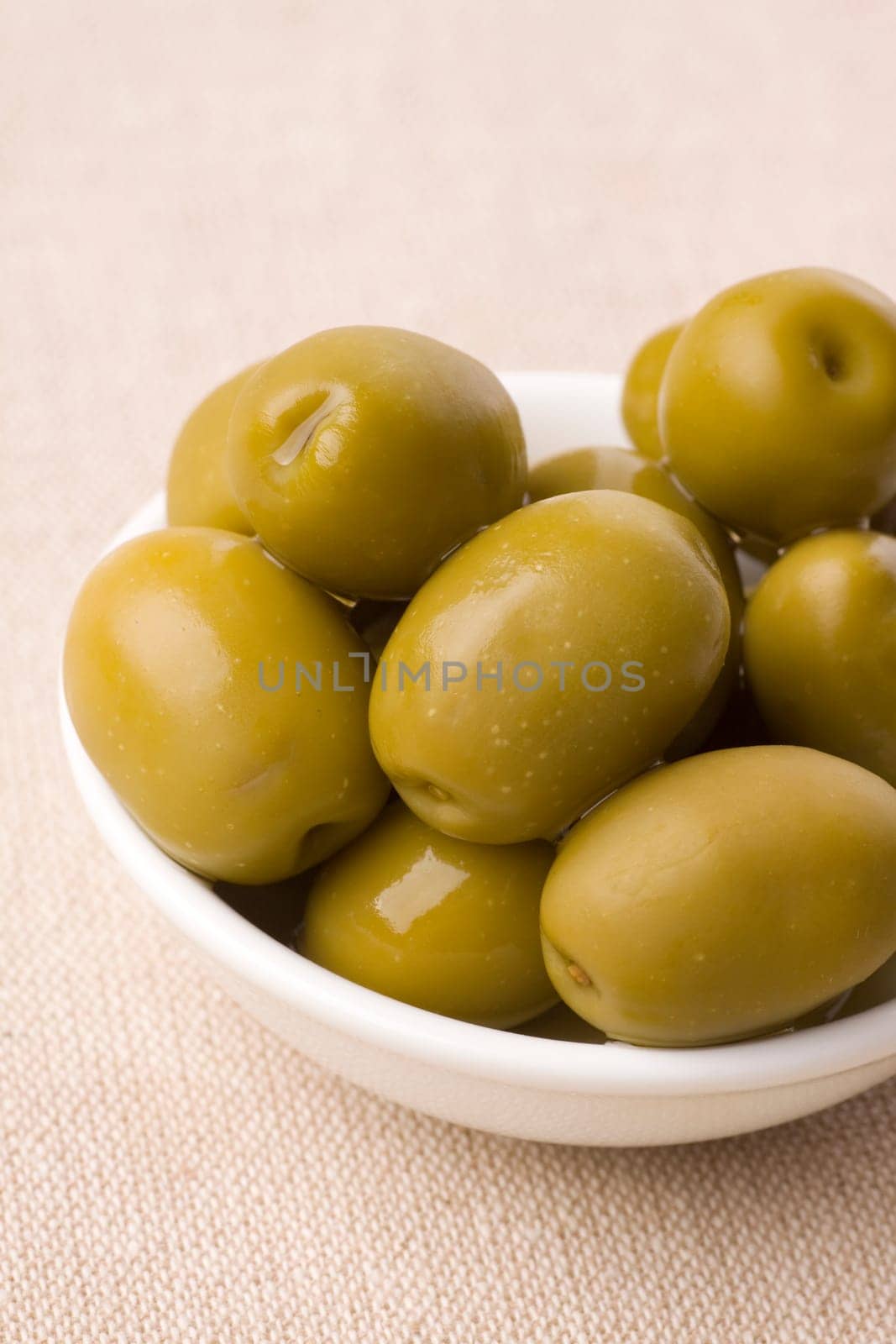 green greek olives