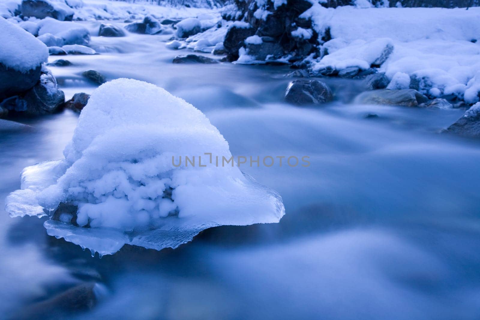 Ice sculpture