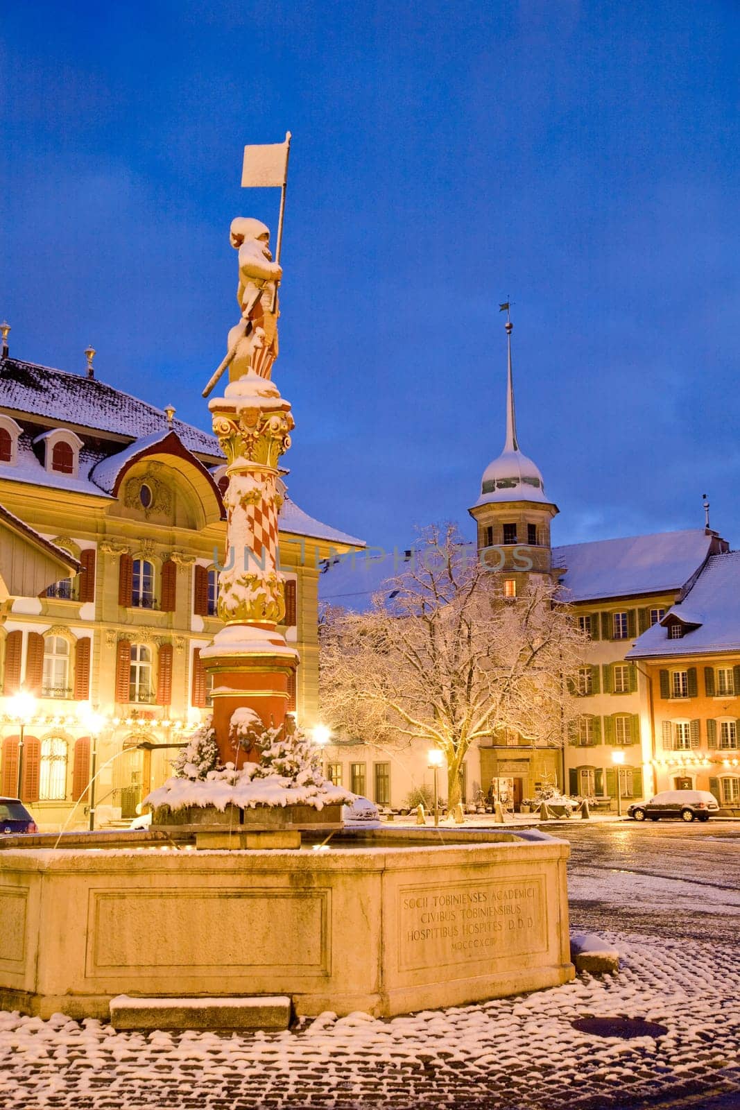 Niklaus Thut Fountain in Zofingen
