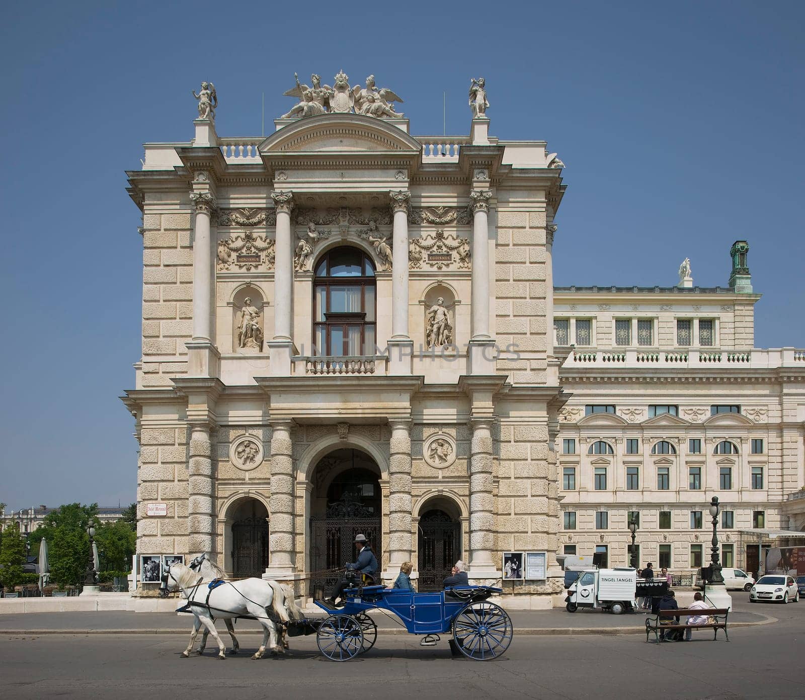 Fiakar at Vienna's Burgtheater