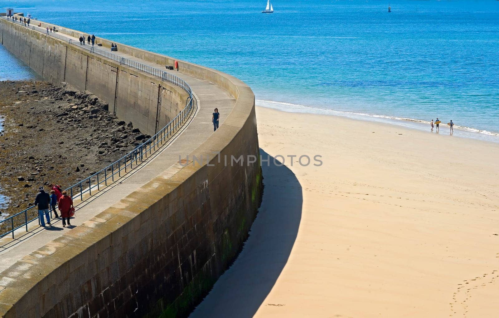 the port fortifications of Saint Malo