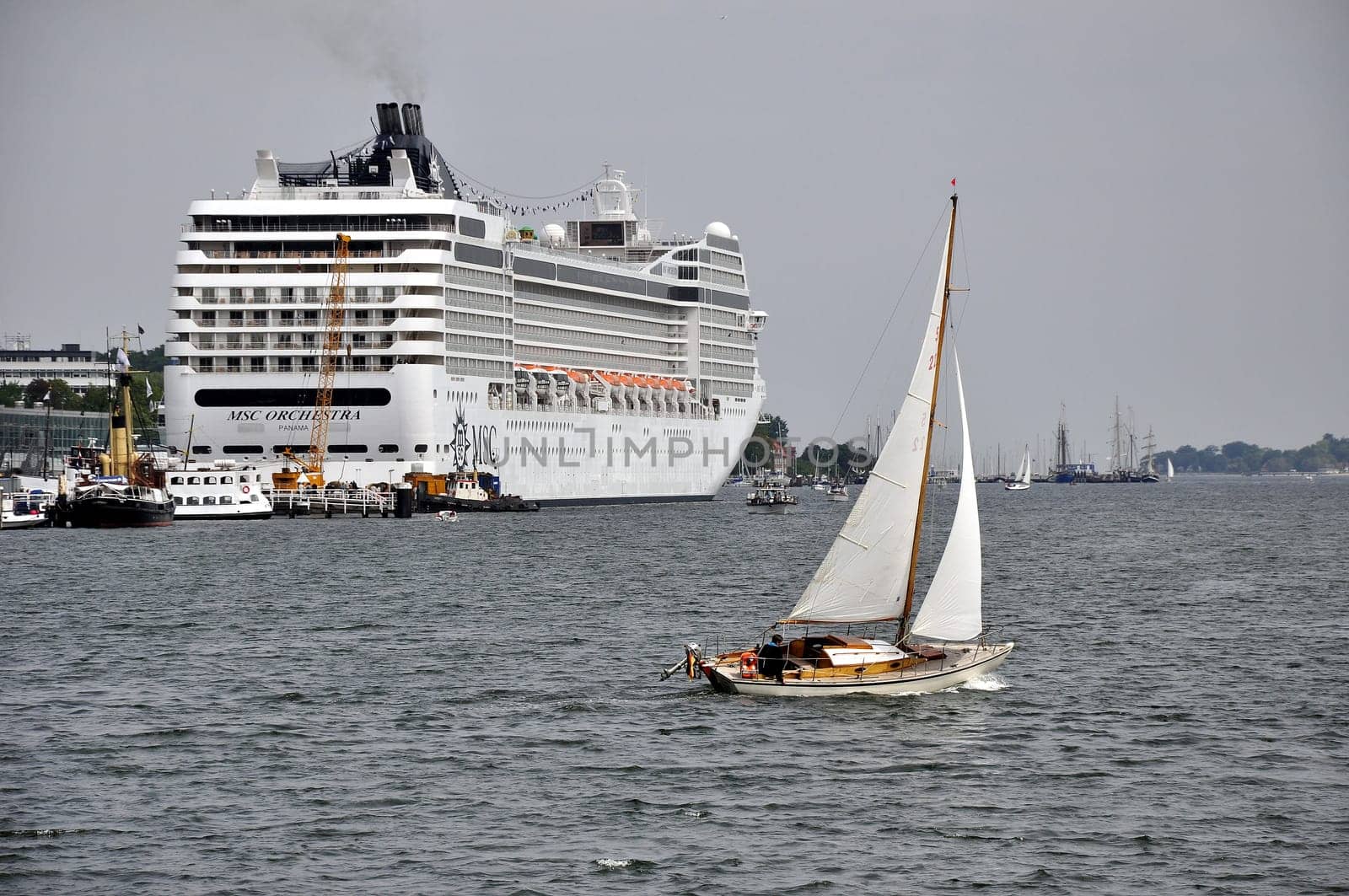 cruise ships in the harbour of kiel
