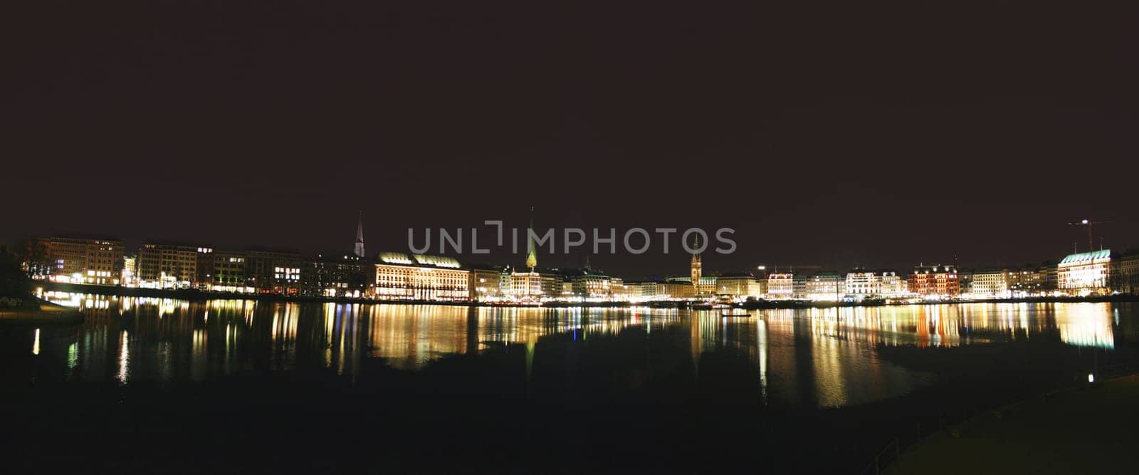 Hamburg's Inner Alster and Jungfernstieg