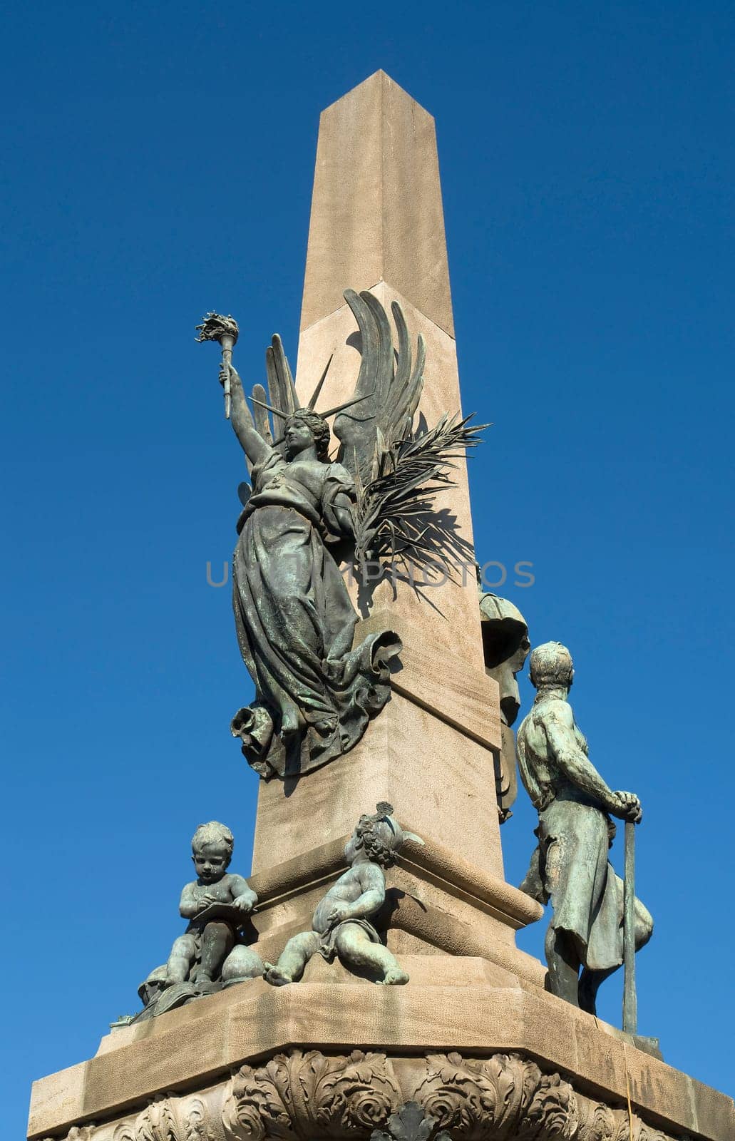 Obelisk at the Arc de Triomphe in Barcelona