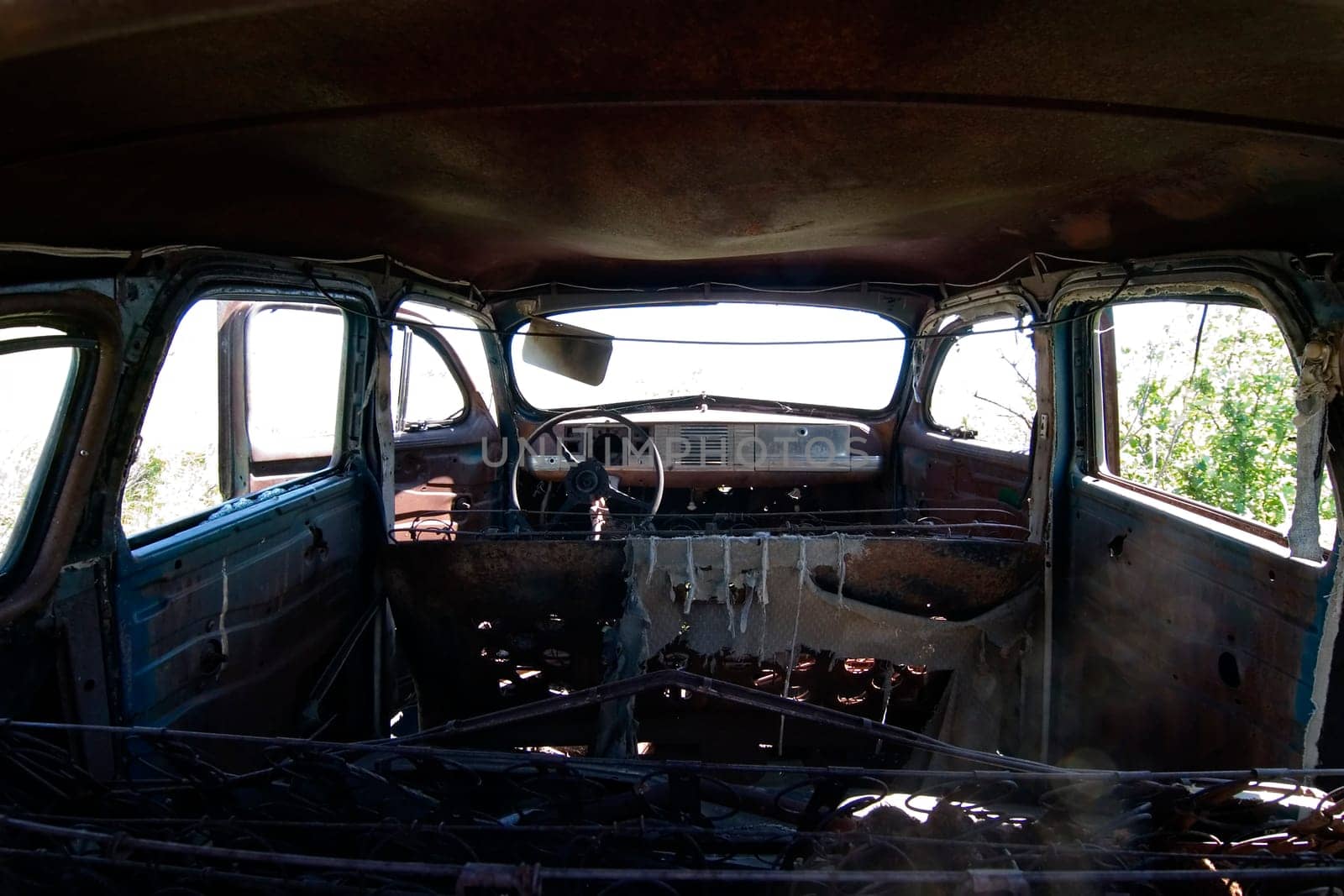 Rusted Prairie Car