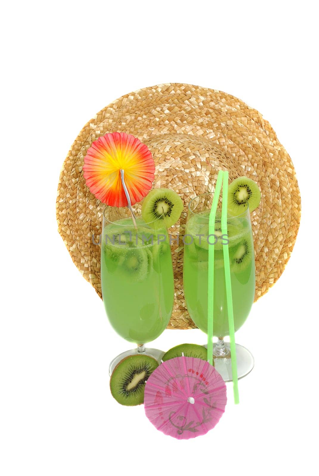 Kiwi cocktail