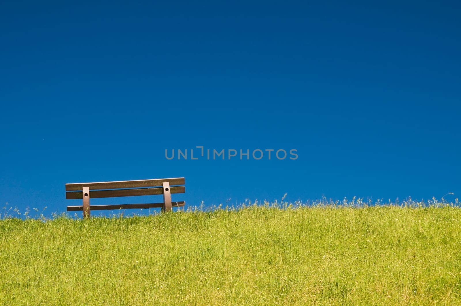 Bench on dike crest