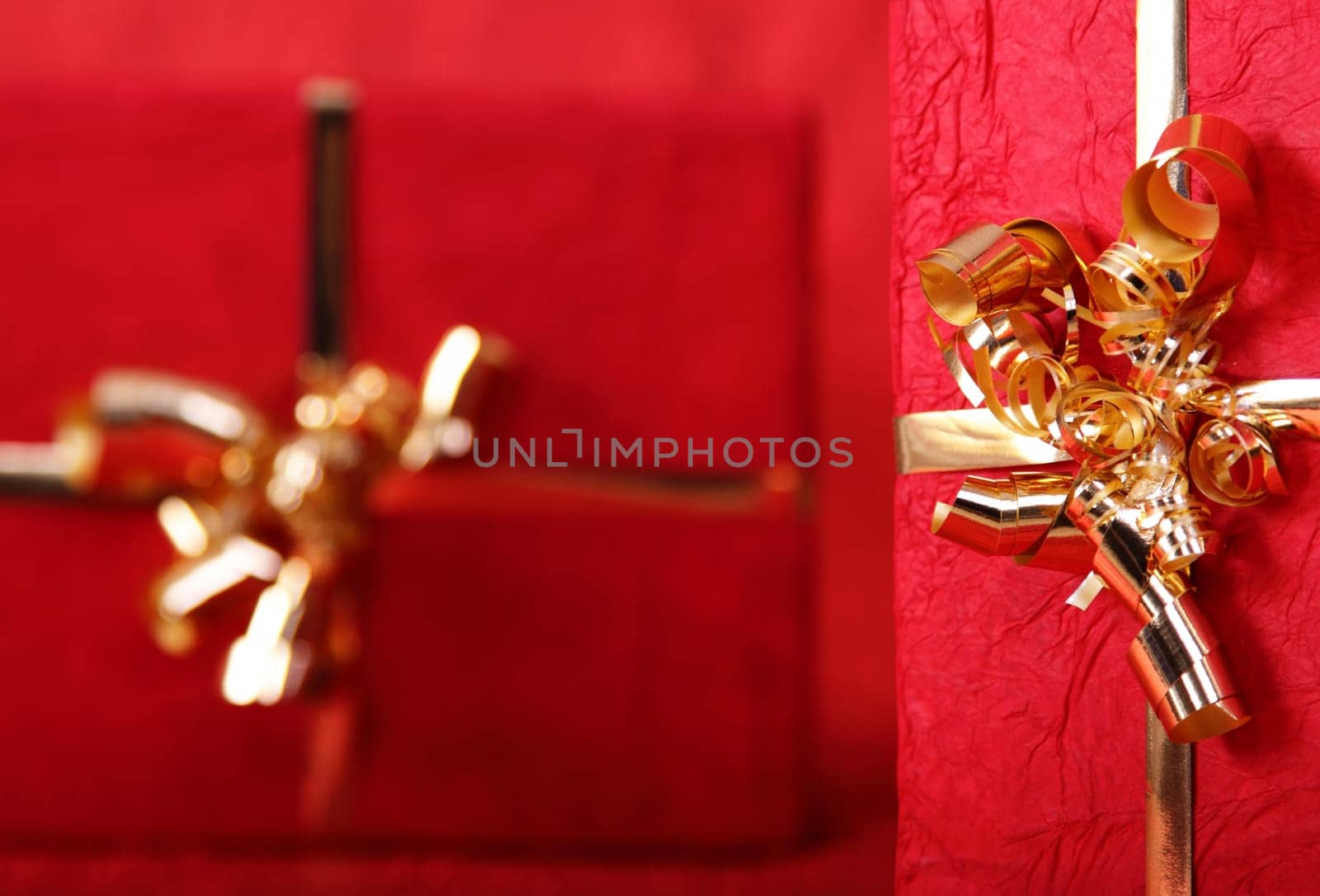 Package In Red 04
