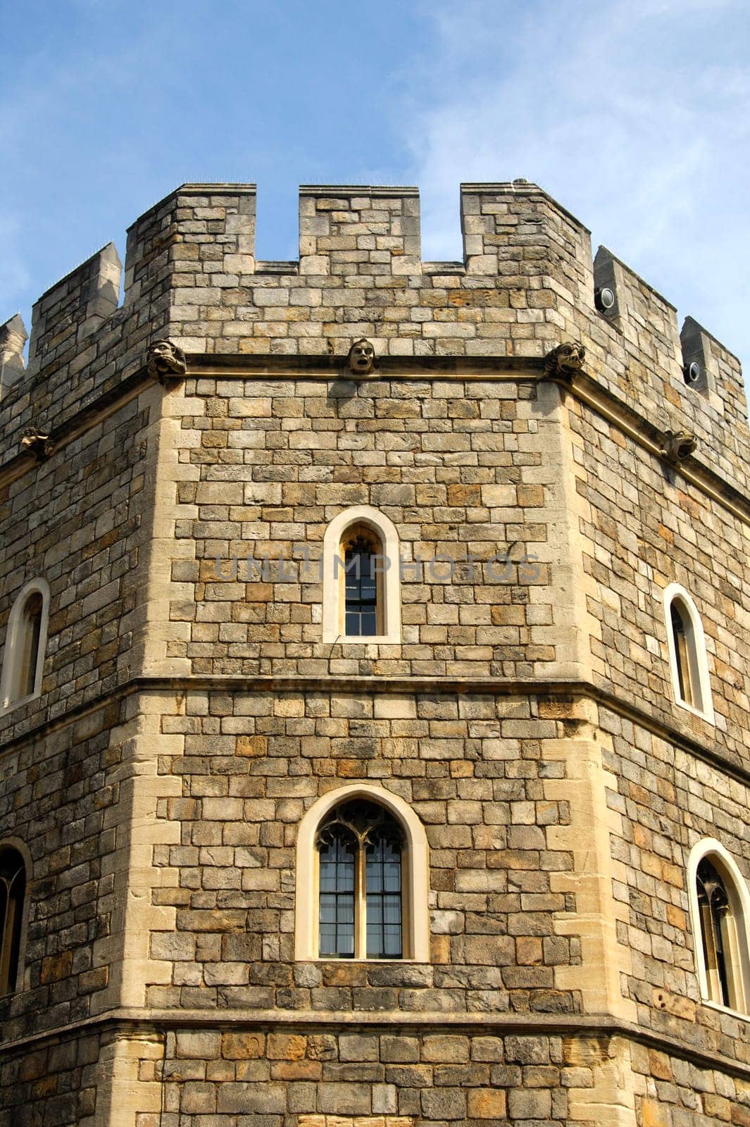 Windsor Castle,castle fortification with battlements and gargoyles,Windsor,Gross