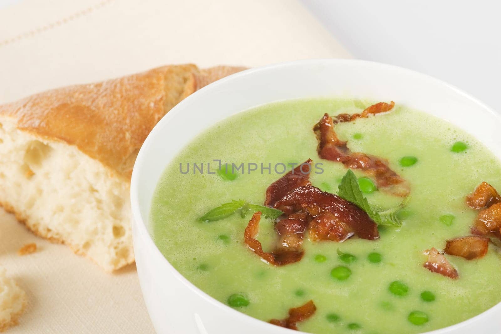 Peas and bacon