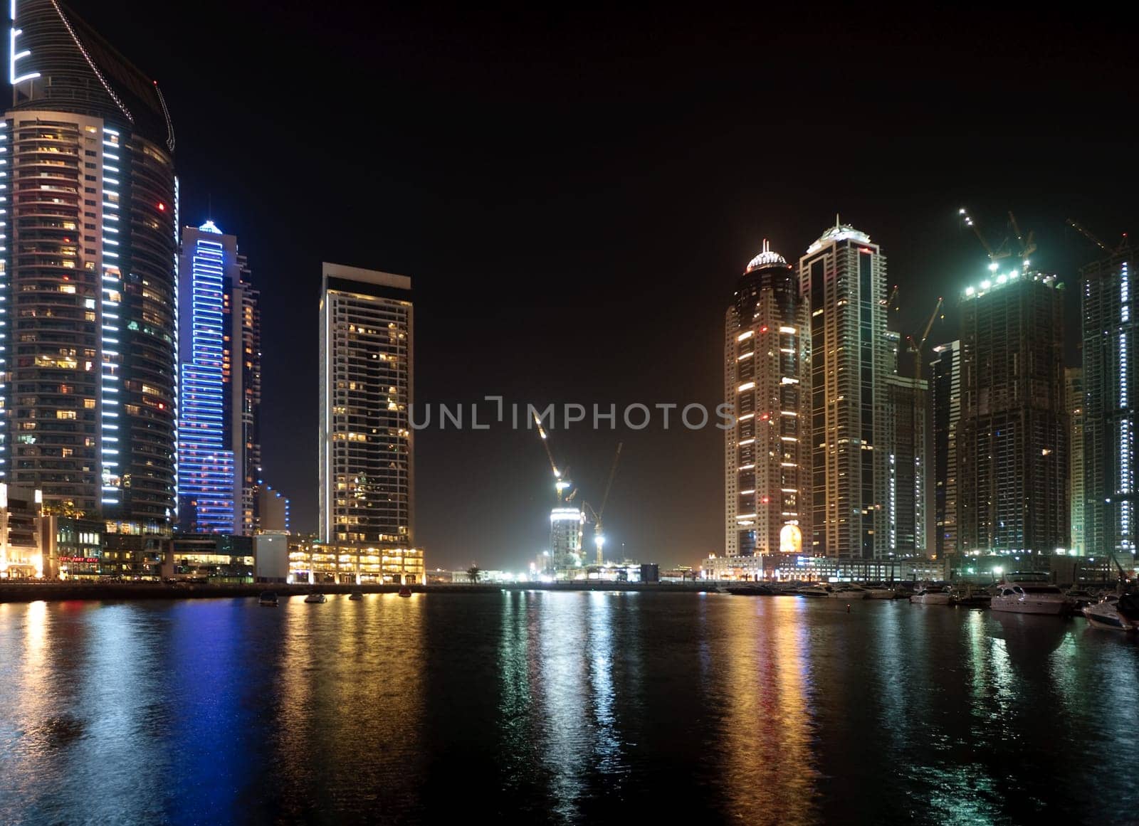 Marina in Dubai at night