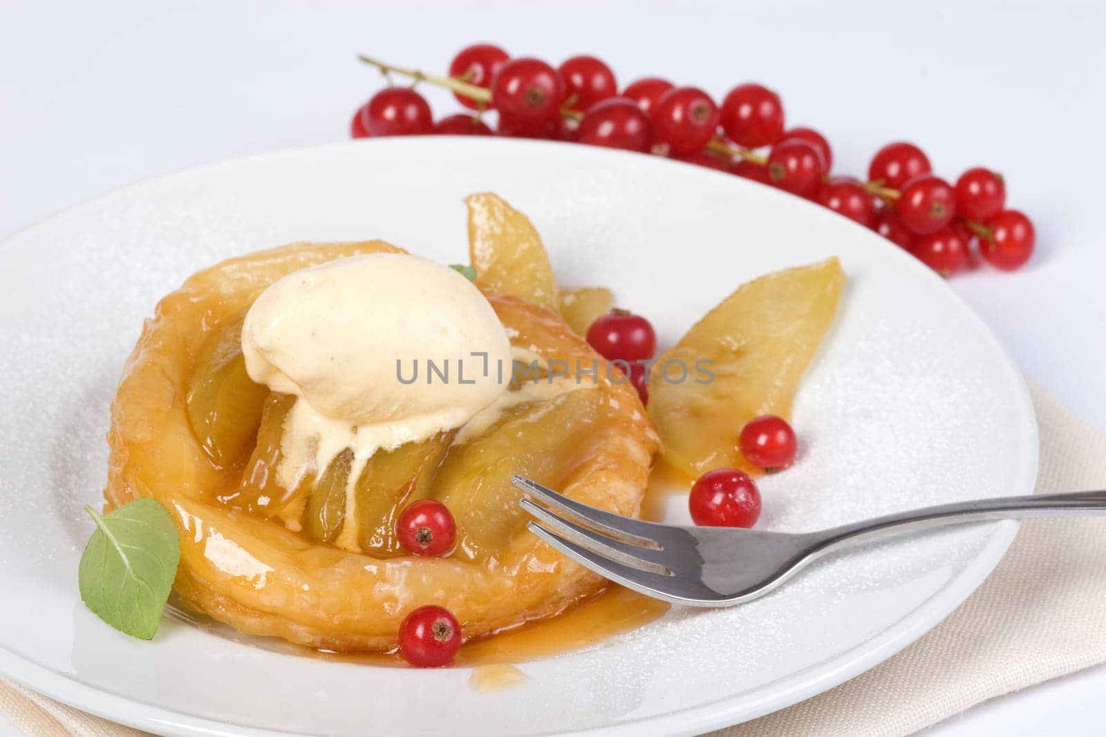 Ice cream and tart