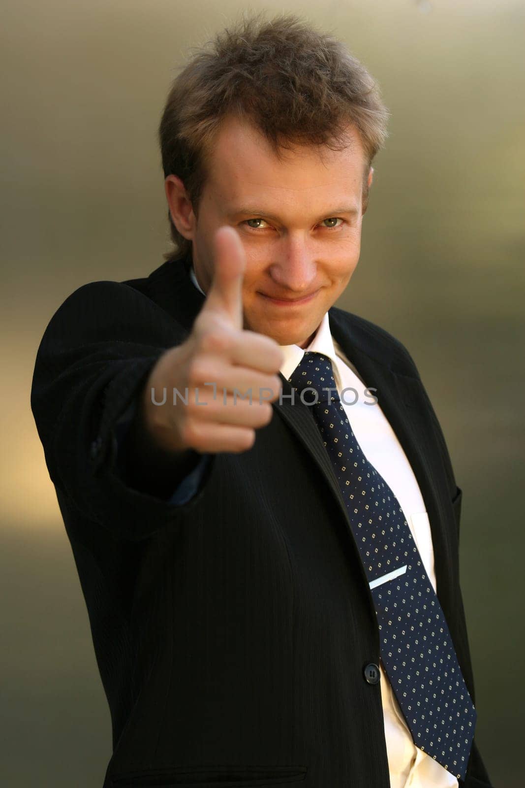 thumbs up