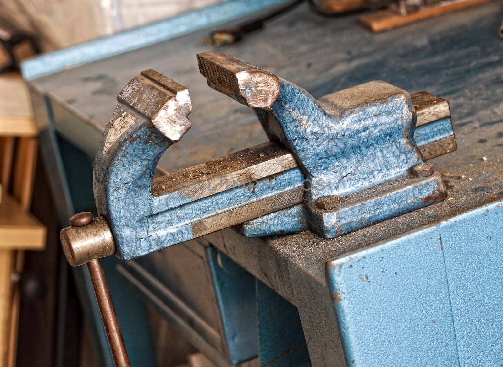 bench vice