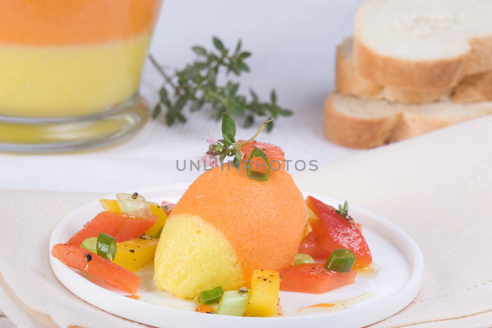 Two-layer mousse