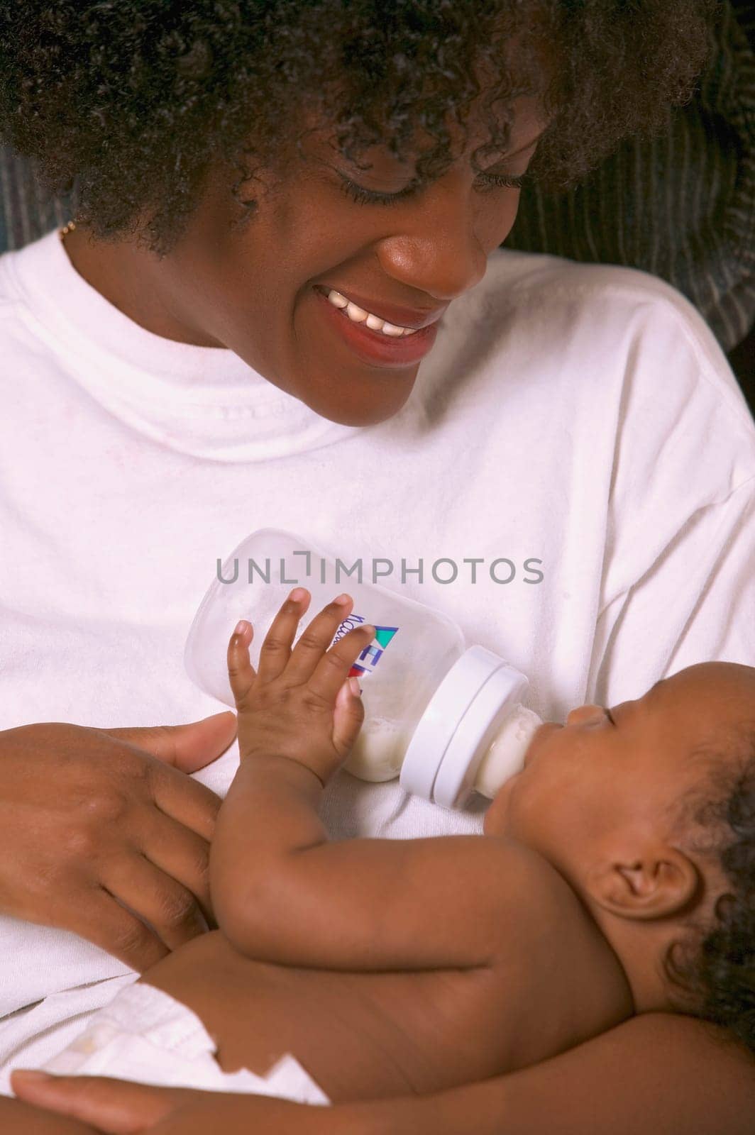 Baby drinking bottle