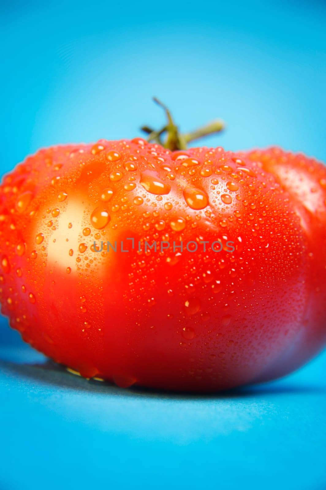 Whole tomato