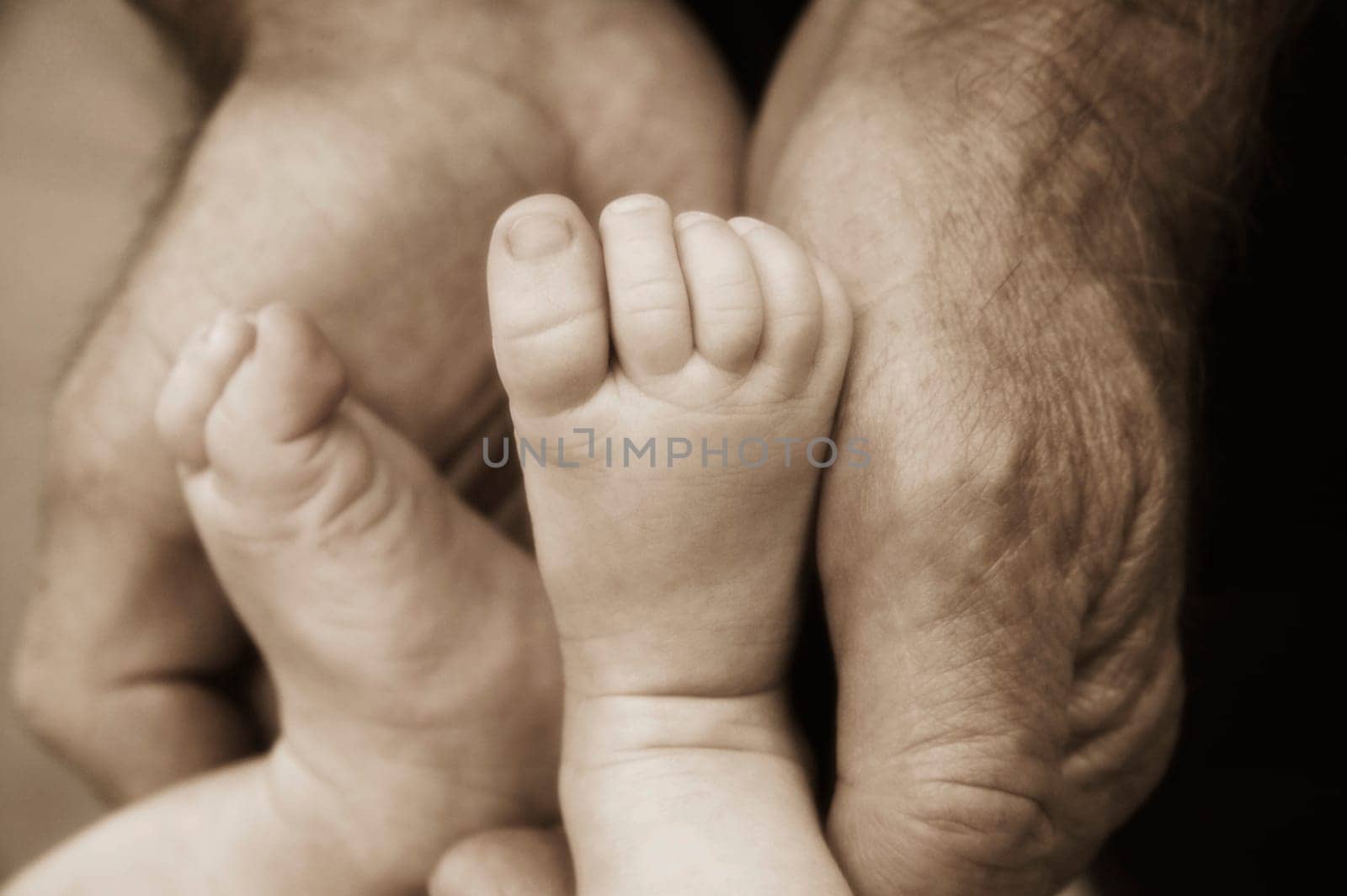 Little toes