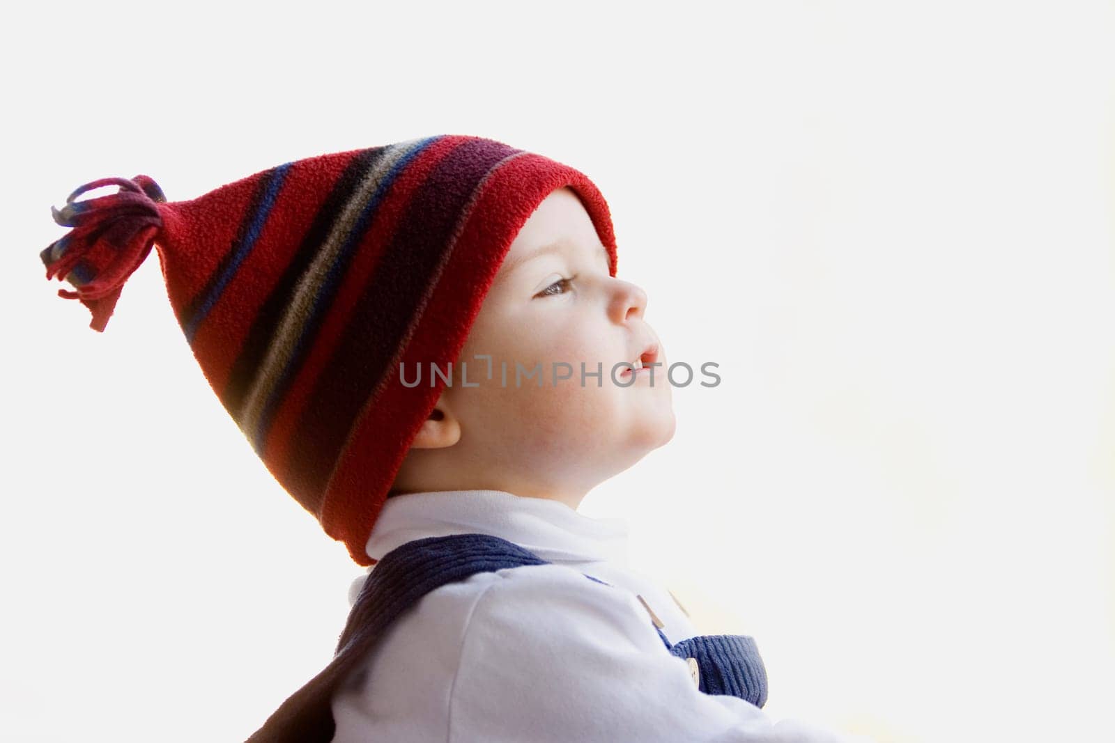 Child with hat