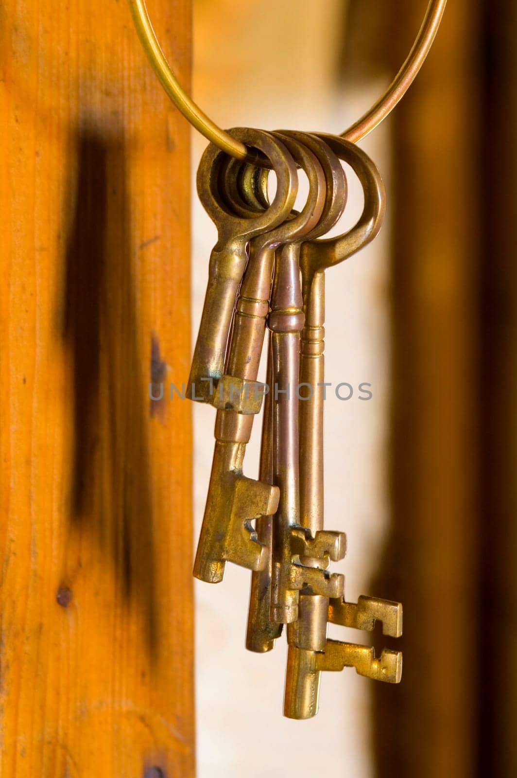 Old-fashioned keys