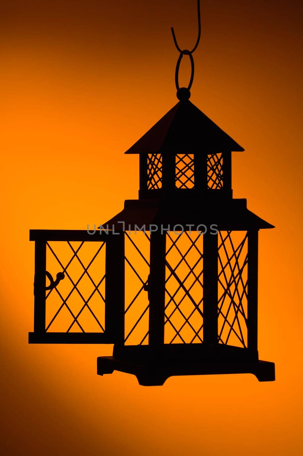 Lantern silhouette