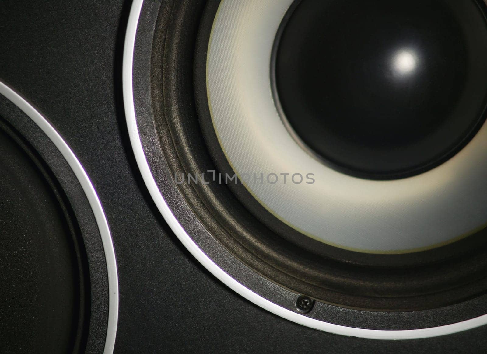 Loud speakers