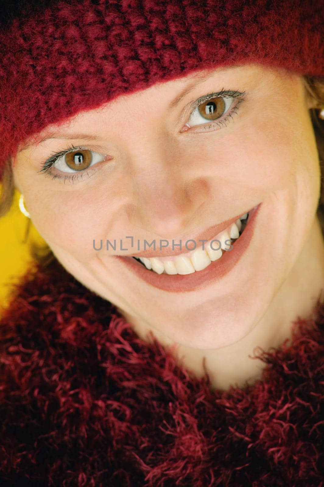 Woman wearing wool hat