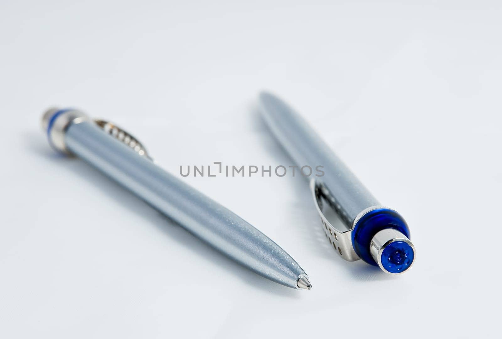 Ballpoint pen