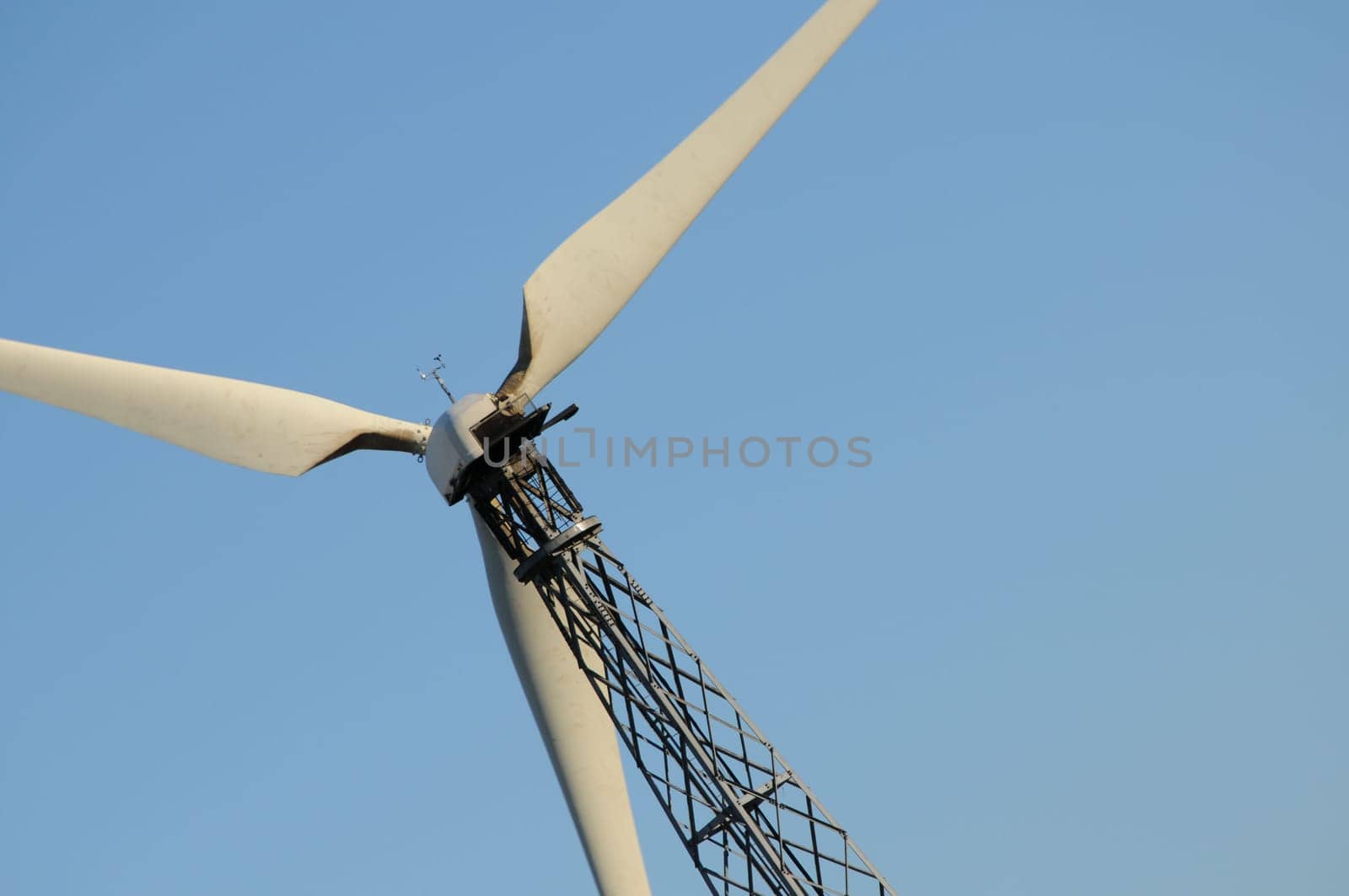 single wind turbine