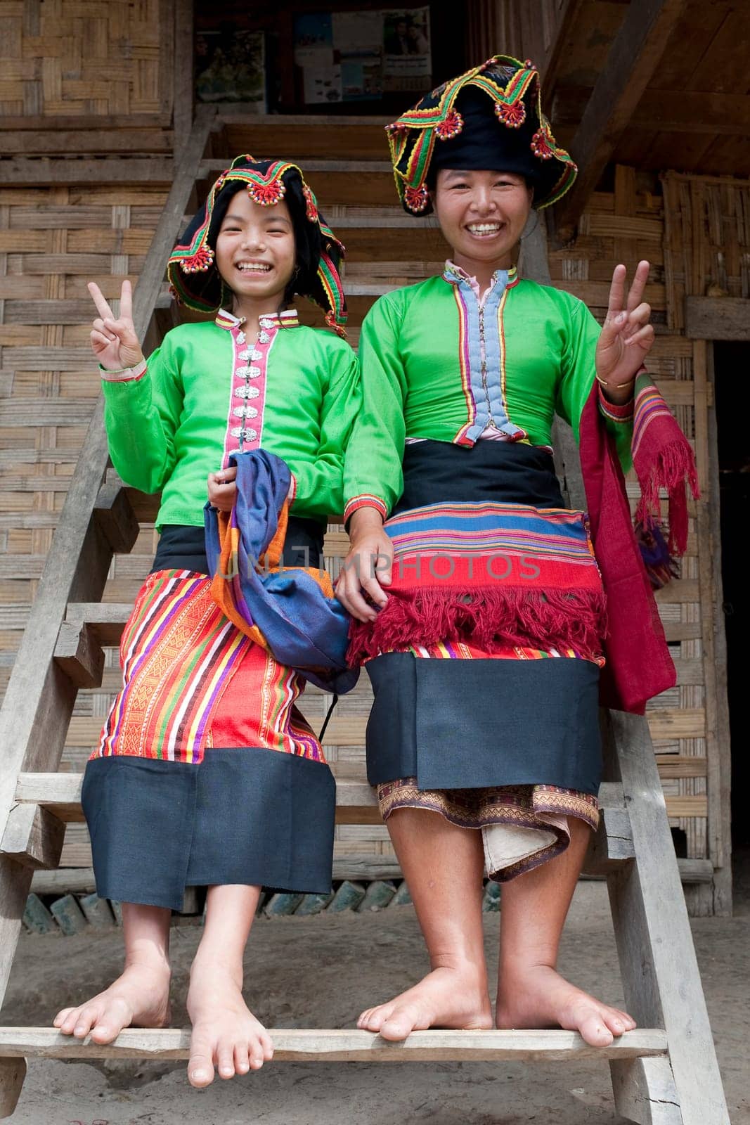 Asian Women Laos,Thai Dam